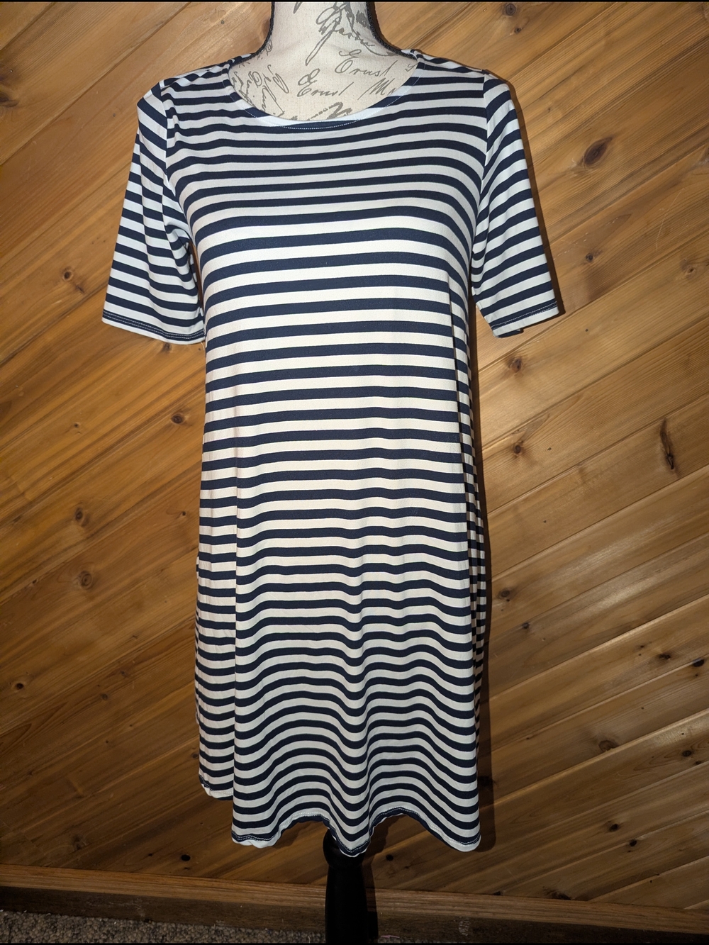 Agnes & Dora Navy Blue & White Striped Short Sleeve Swing Tunic Dress Size Small